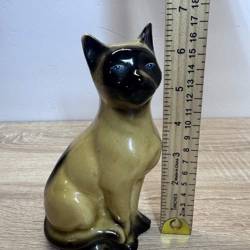 Vintage Made in Brazil Siamese Cat Ceramic Figurine Blue Eyes 7